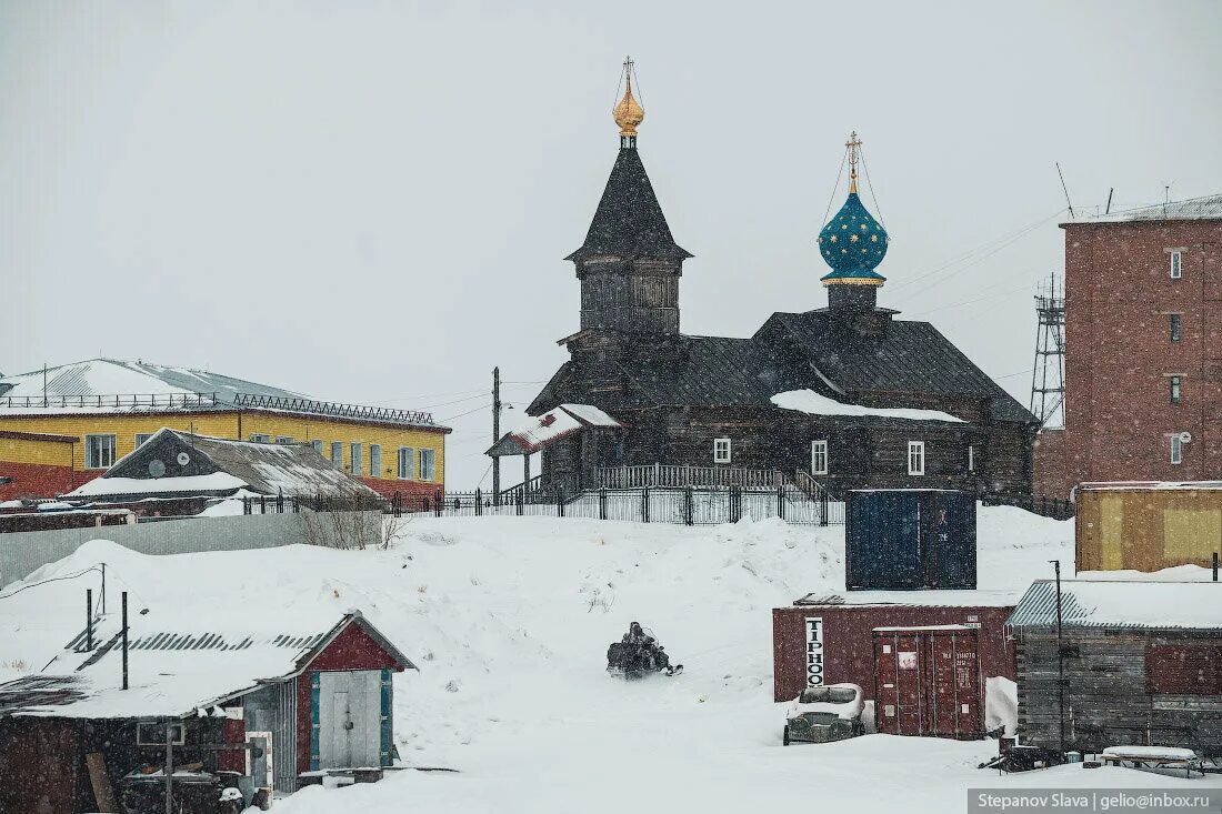 Поселок диксон таймыр. Остров диксон красноярский край. Северные поселки видео. Поселок диксон таймыр. Диксон северный поселок.