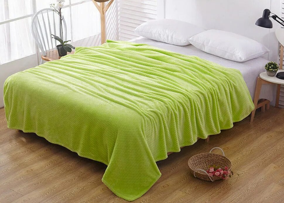 Плед "do&co" 200x220 medallion. Плед пушистый зеленый. Зеленый плед. Зеленый плед. Плед ярко зеленый.