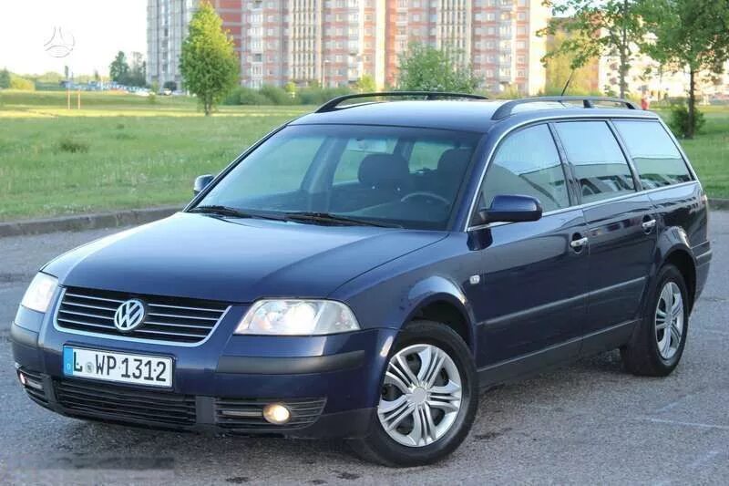 Фольксваген б у цена. Фольксваген Пассат универсал 2002. Volkswagen Passat b5 универсал 2002. Volkswagen Passat b5 1,9 универсал. Фольксваген б5 универсал 2003.