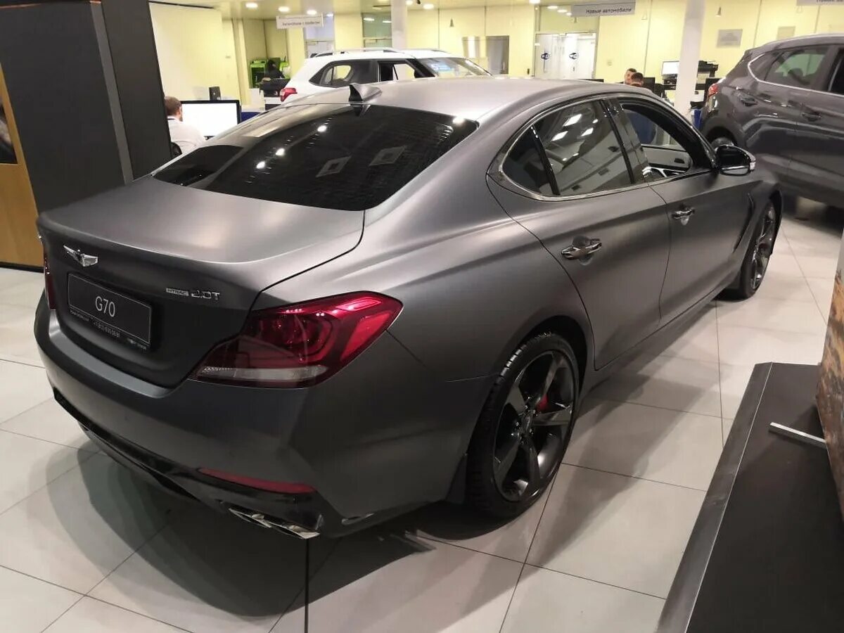 Матовый седан 1 час. Genesis g70 черный матовый. genesis g70 матовый. genesis g70 серый матовый. genesis g80 черный матовый.