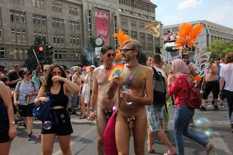 Csd nude