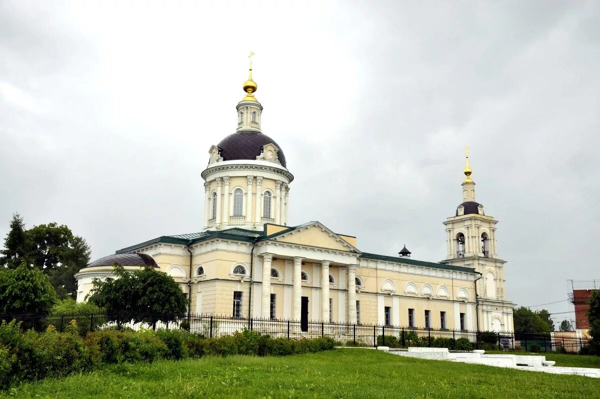 церковь воздвижения креста господня (коломна). старов архитектор софийский собор. воскресенский собор арзамас архитектор. всехсвятский храм курск. храм в стиле классицизм.
