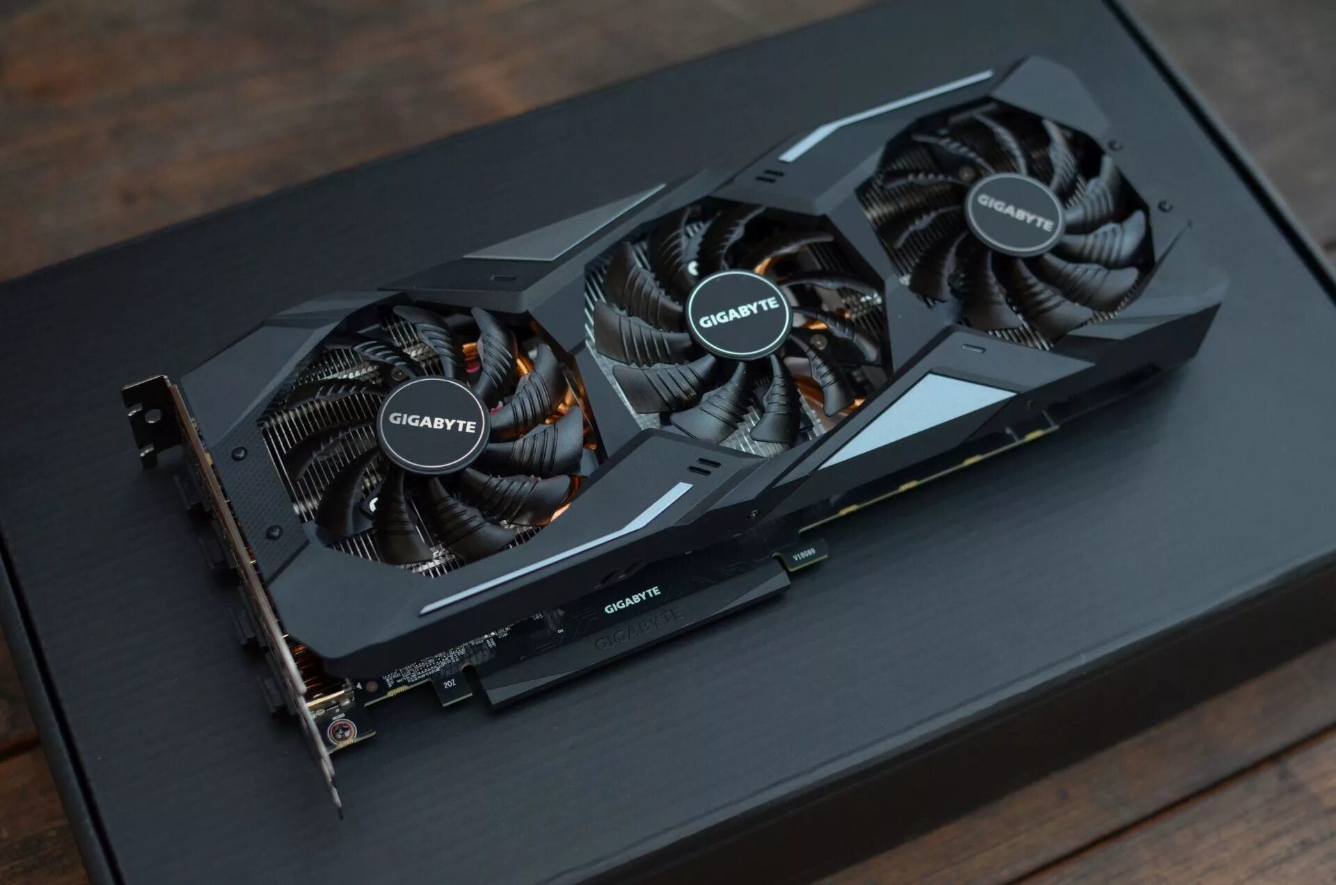 Geforce gtx 1660 vs 1660 super