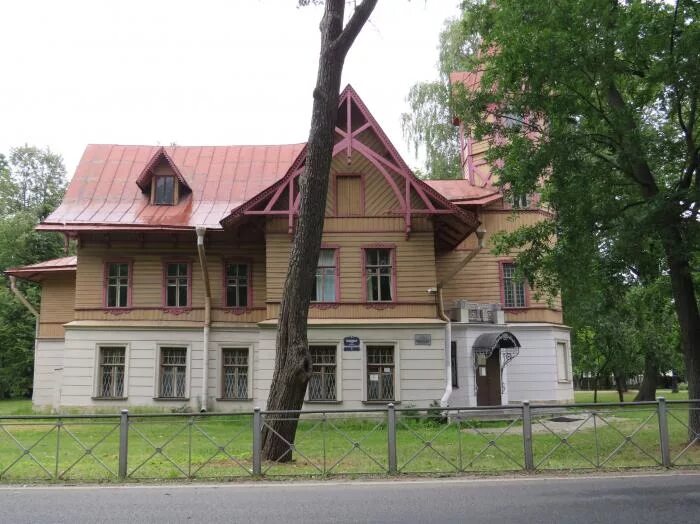 Дом кугушевой на каменном острове. Детская художественная школа им. Б. Кустодиева, санкт-петербург. Художественная школа на каменном острове.