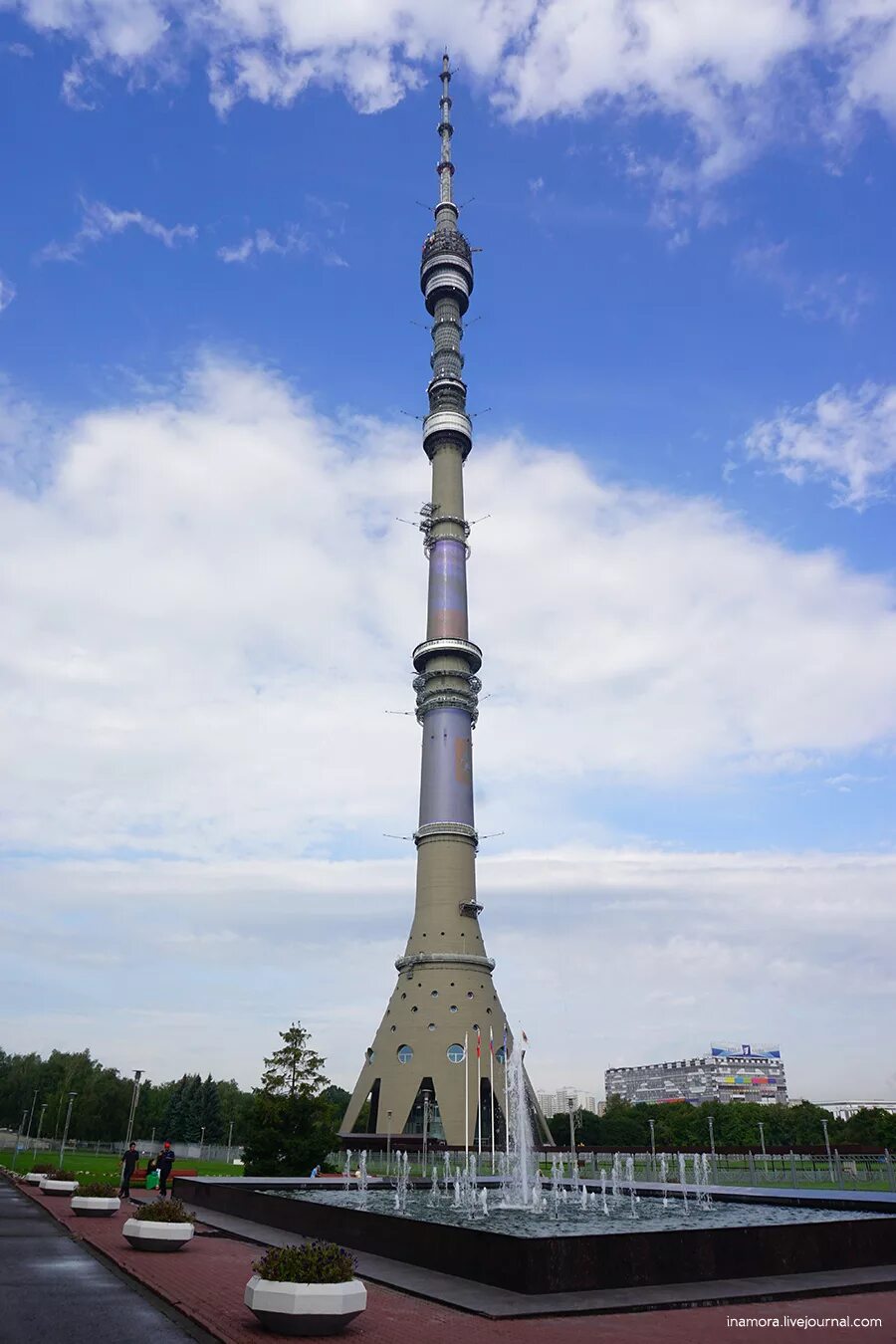 Эфир останкино. Останкинская телебашня. Телебашня Останкино Москва. Останкинская телебашня башня. Останкинская телевизионная башня в Москве.