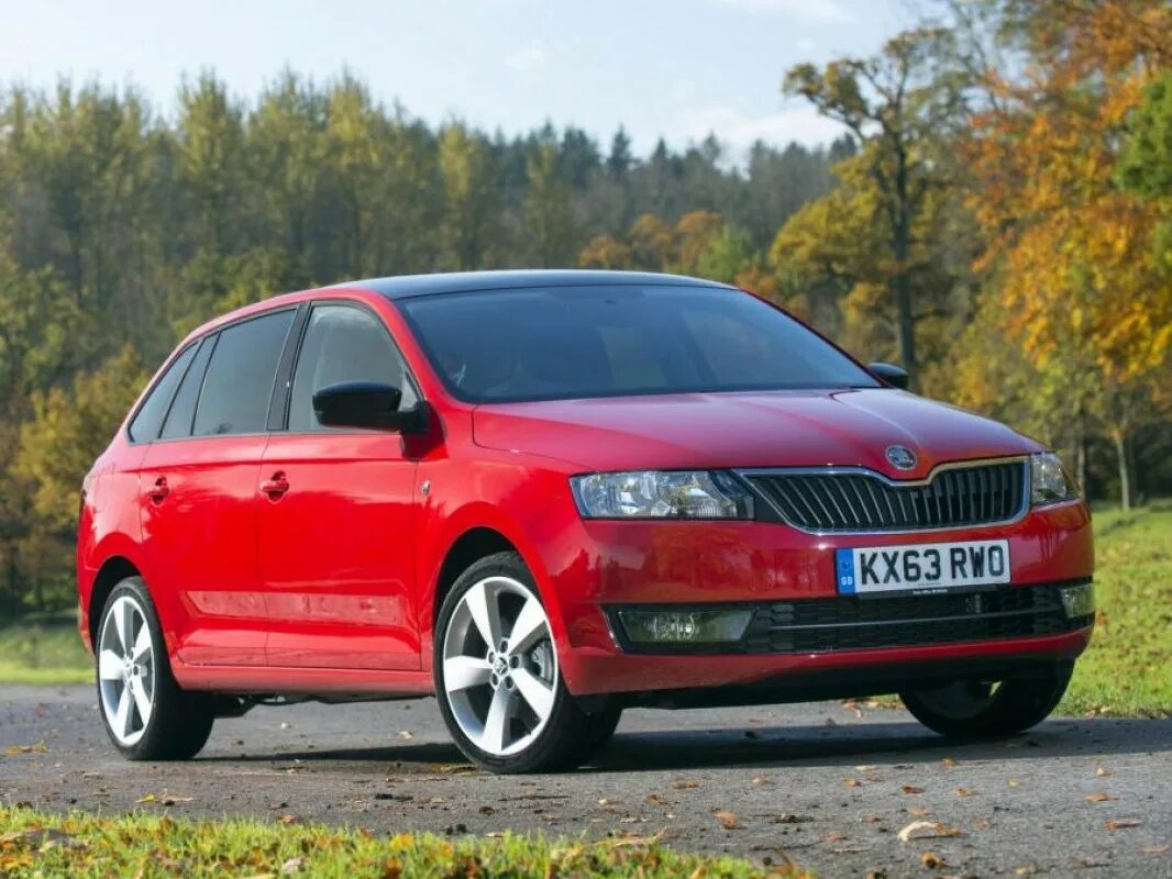 Шкода рапид купить в спб. Skoda Rapid Spaceback. Skoda Rapid 2013. Шкода Рапид 2013. Skoda Рапид 2013.