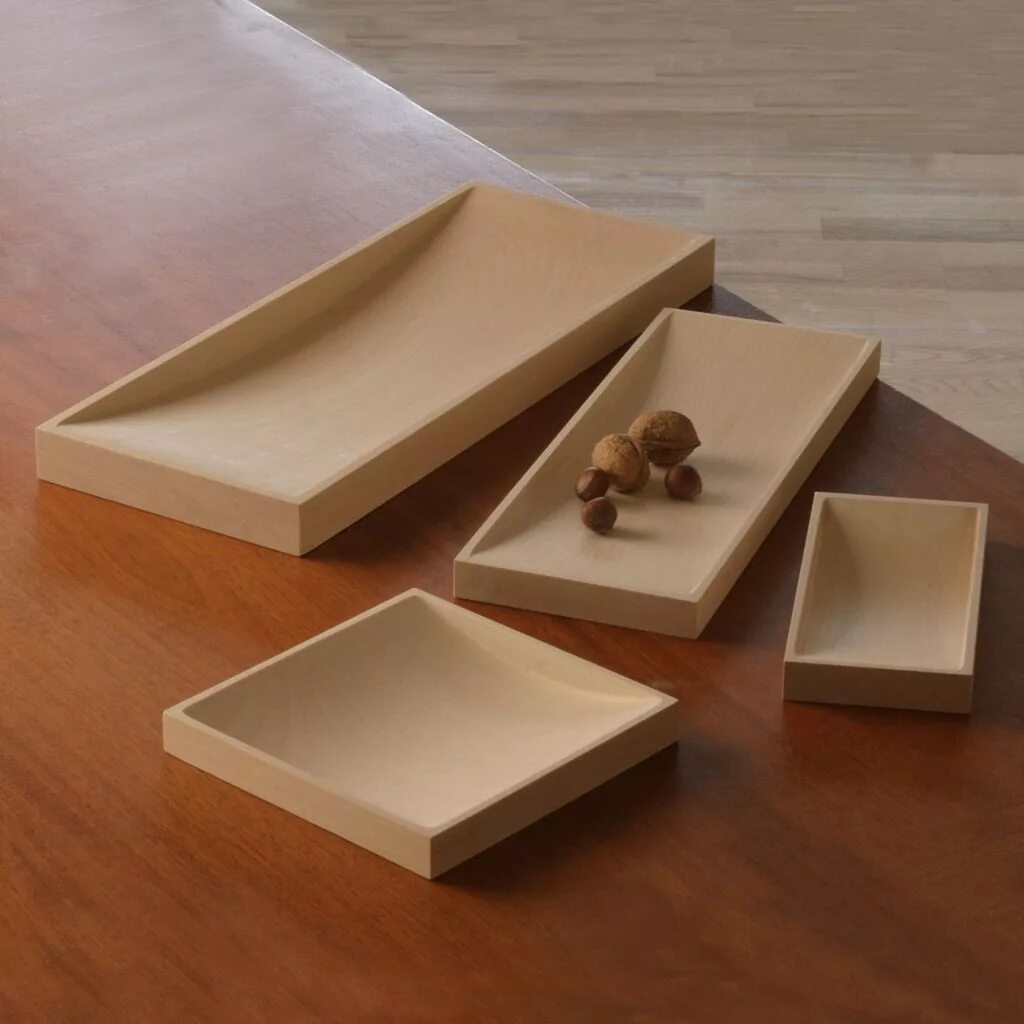 Wooden s. Wooden Tray. Wooden Bake Tray. Wooden Tray in shipment. Wooden Tray in delivery goods.