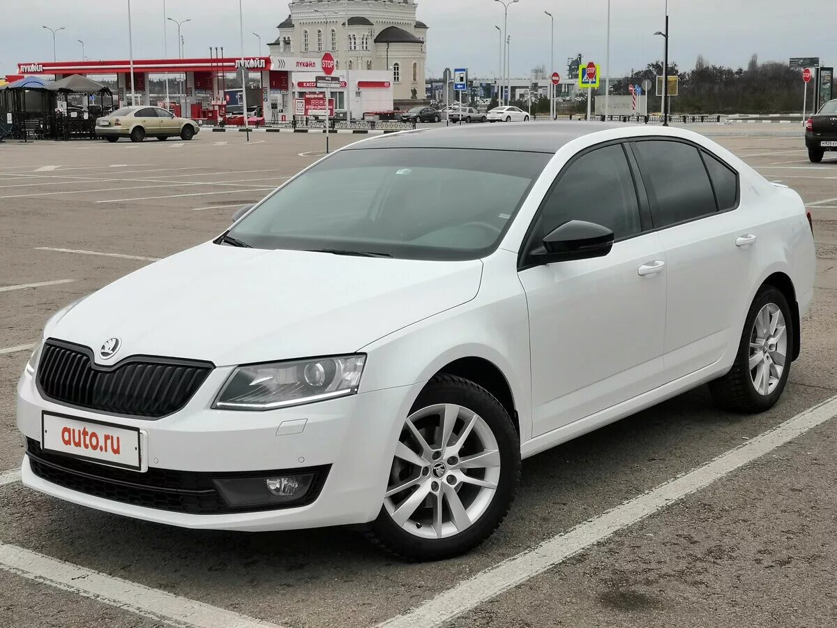 Skoda Octavia 2016 белая. Skoda Octavia a7 1.4 TSI DSG. Купить октавию 2016