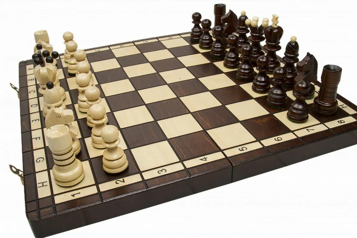 Madon шахматы индия u123. Кличко шахматы. Шахматные фигуры фон. Конец игры в шахматах. Мат в шахматах.