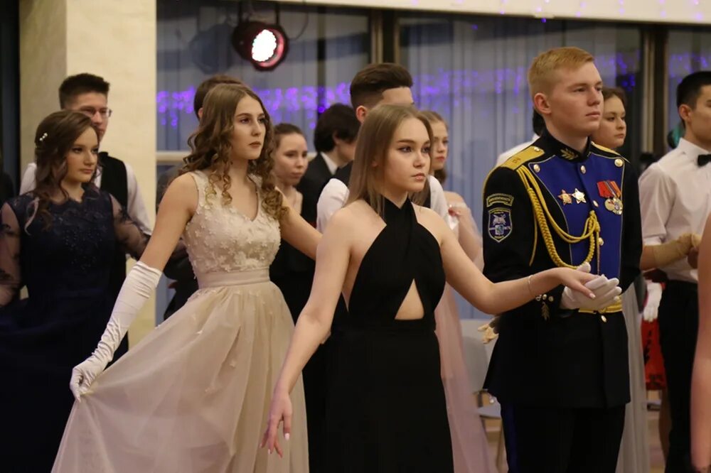 бал старшеклассников ижевск. бал одаренных детей ижевск 2022. бал одаренных детей ижевск 2021. бал одаренных детей ижевск 2021. ижевск бал одарённых детей.