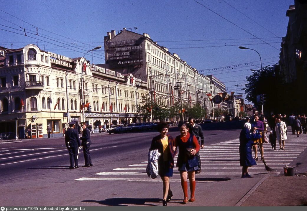 Ул горького 80. 1980 Москва улица Горького. Москва улицы Тверская Горького. Тверская улица Москва 80х. Улица Горького (Тверская) Москвы 50е.