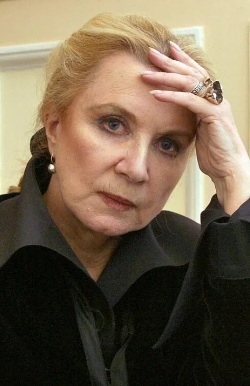 Википедия аллы демидовой. Алла демидова 2019. Алла демидова золотая маска. Алла демидова. Демидова, алла сергеевна.