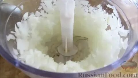 Блендером можно измельчить лук