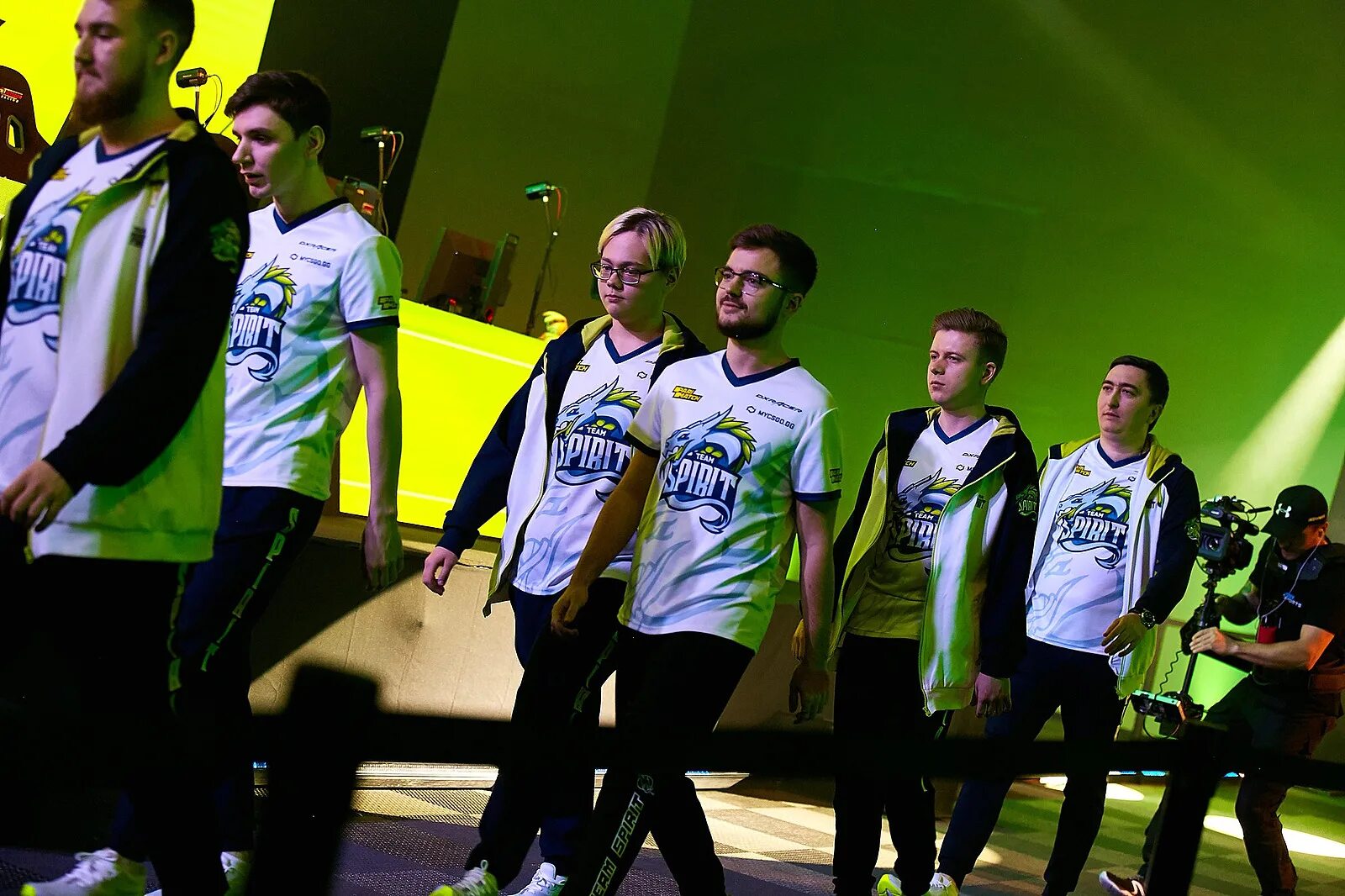 Состав спирит кс го. Тим спирит кс го состав. Тим спирит мажор. Тим спирит фото. Тим спирит состав кс.