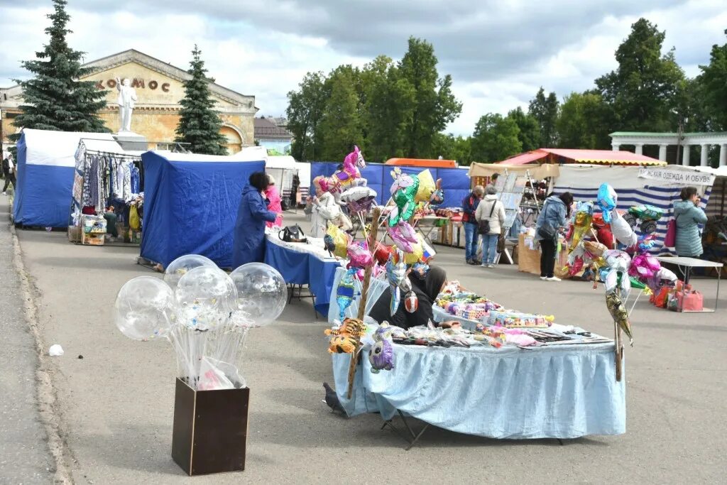 Ярмарка 20. Соц ярмарка в барнауле. Книжные ярмарки на день города. Ярмарка в томске. Ярмарка 20.