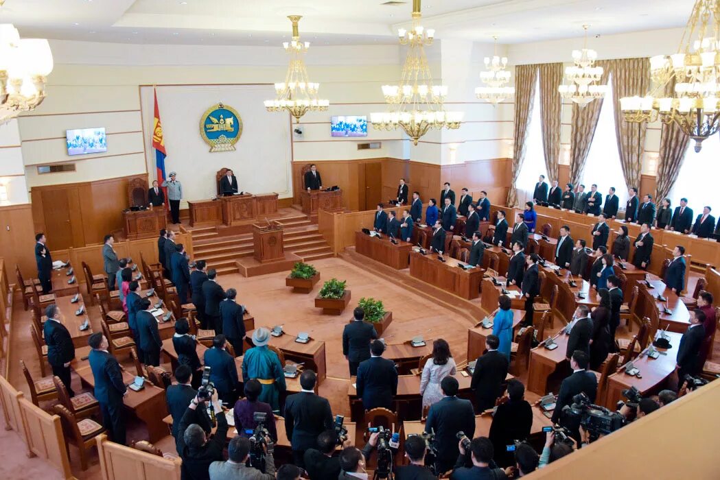Монгольский парламент. Хурал монголии. Парламент монголии. Великий государственный хурал монголии здание. Великий государственный хурал монголии.