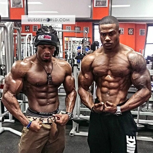 Вильямс младший. Бодибилдер simeon panda. симеон панда и улисес уильямс. улиссес уильямс и панда. улиссес уильямс младший и симеон панда.