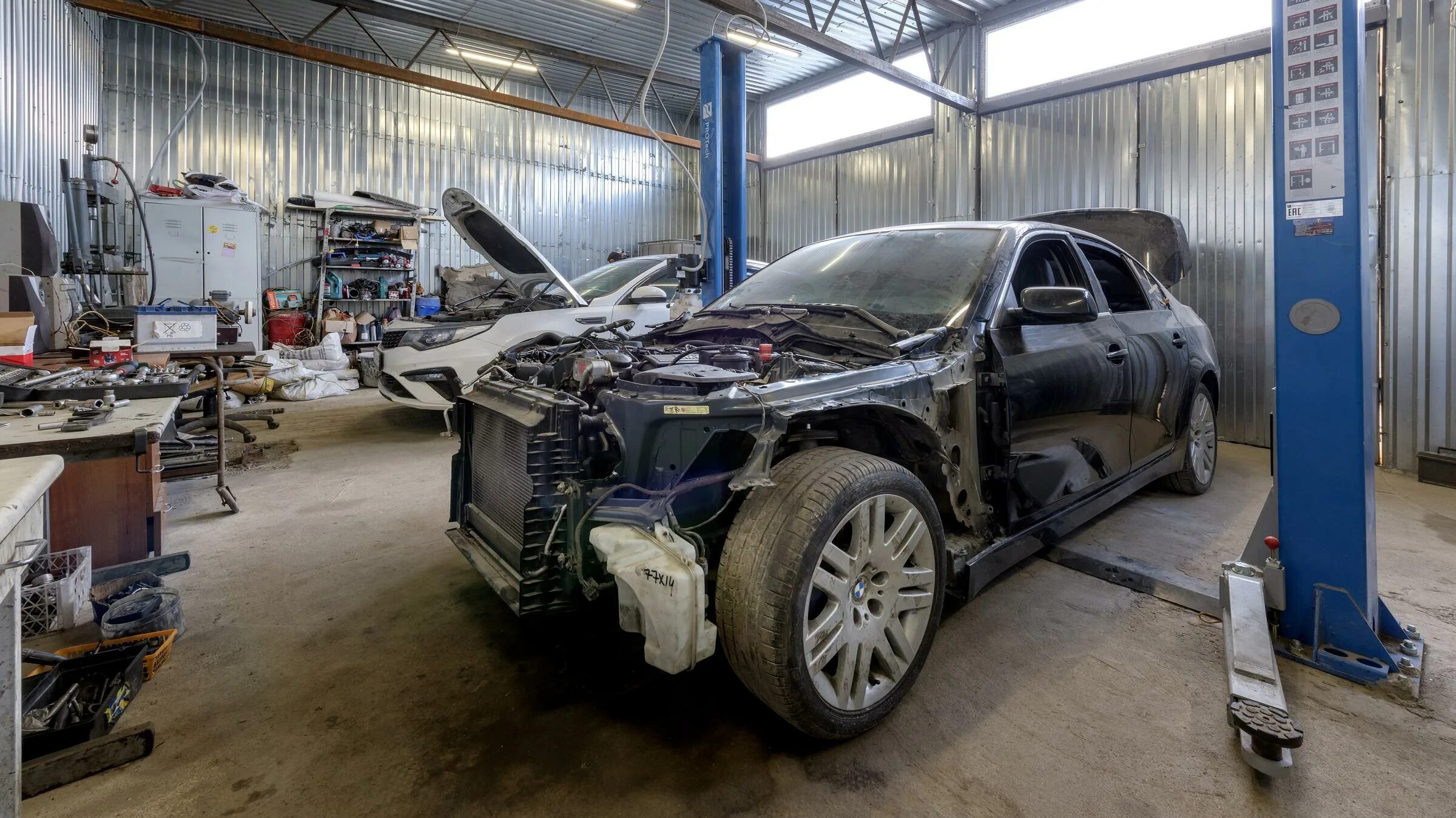 грин авто омск. весенние акции в автосервисах. акции автосервиса. весенние акции в автосервисах. зеленый автосалон.