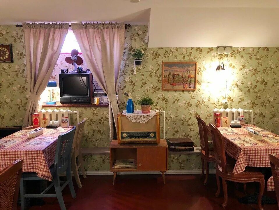 Панорама: Квартирка, ресторан, Невский просп., 51, Санкт-Петербург - Яндекс Карт