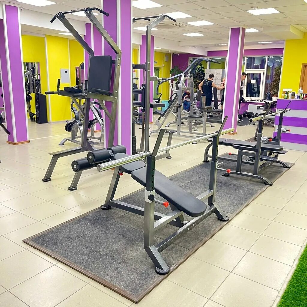 Спортивный зал белгород. Athletic pro белгород. 52 см тренажёрный зал белгород. Тренажерный зал белгород. Гладиатор белгород спортивный клуб.