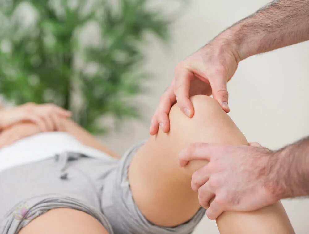 Ревматические заболевания у детей. Почему ребенка хрустят ноги. Хруст в стопе у ребенка подростка. Почему ребенка хрустят ноги. Хруст в суставах у грудничка.