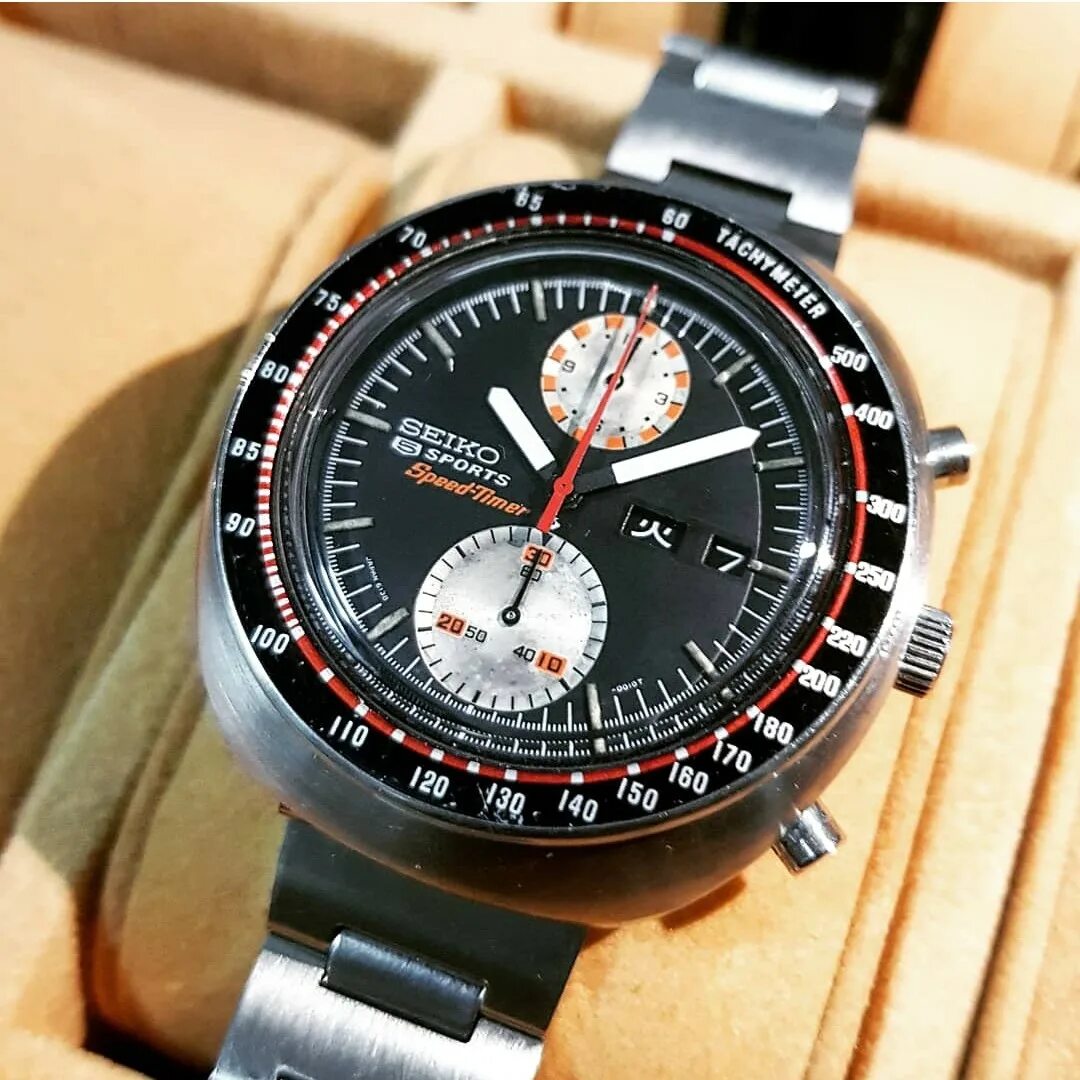 Seiko speedtimer. Seiko ufo 6138. seiko speedtimer chronograph. seiko prospex speedtimer. seiko speed timer.