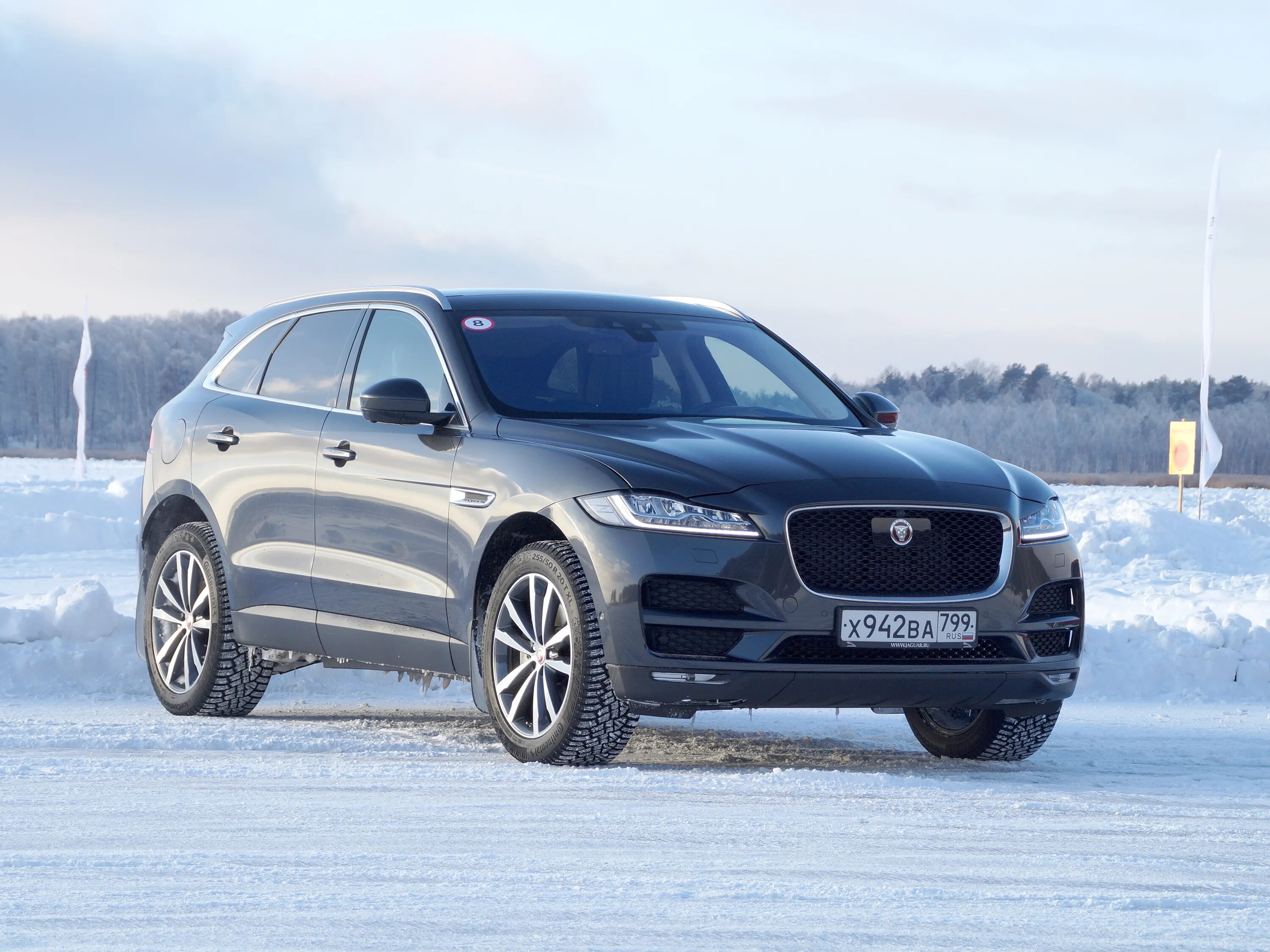 Jaguar f-pace 2018г. Ягуар ф пейс 2018. Jaguar f-pace svr. Ягуар f pace 2018. Ягуар f pace 2018.