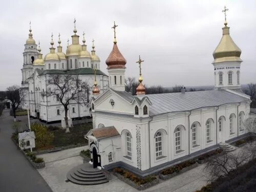 Крестовоздвиженский монастырь. Собор Воздвижения Креста Господня, Советский райо