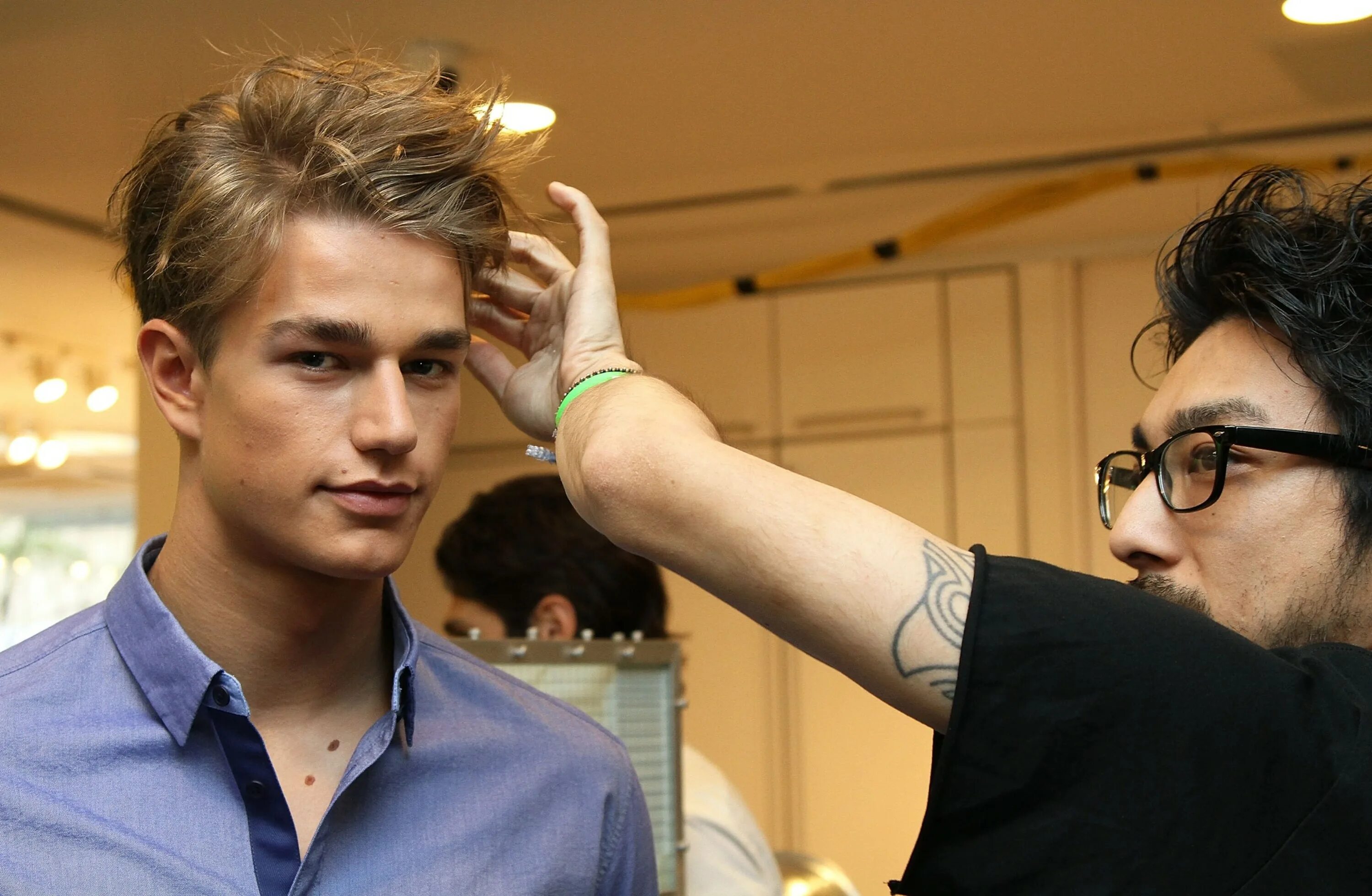 Prepare model. Laurin krausz модель. laurin krausz. male model laurin krausz.
