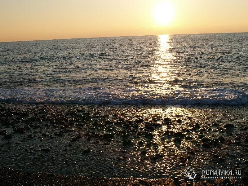 Черное море много лет назад. Черное море знаешь. черное моря лечебная да. черное море лечебное или нет. песня чёрное море большой море.