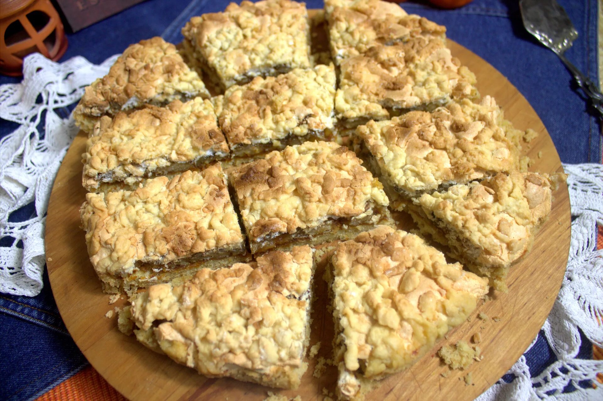 Песочный пирог каракуль. Тертый пирог Каракум. Песочный пирог Каракум. Каракуль торт песочный.