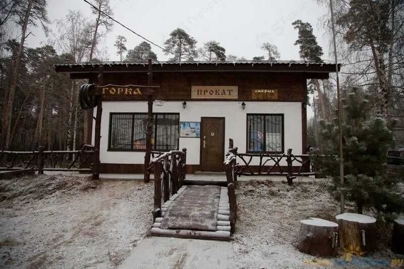 Лесной бункер солотча. Солотча Лесной бункер отель. Рязань Лесной бункер гостиница. Кафе Лесной бункер Рязань Солотча. Лесной бункер, Рязань, Монастырская площадь, 16.