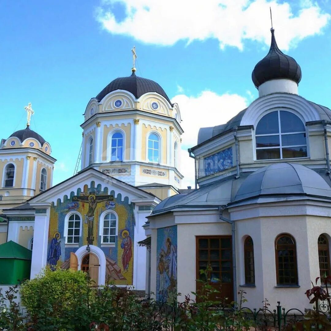 Свято-Троицкий женский монастырь в Симферополе. Свято Троицкий храм и женский монастырь Симферополь. Св Троицкий монастырь Симферополь. Сайт луки крымского симферополь