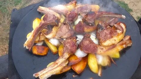 Мясо на садже на костре