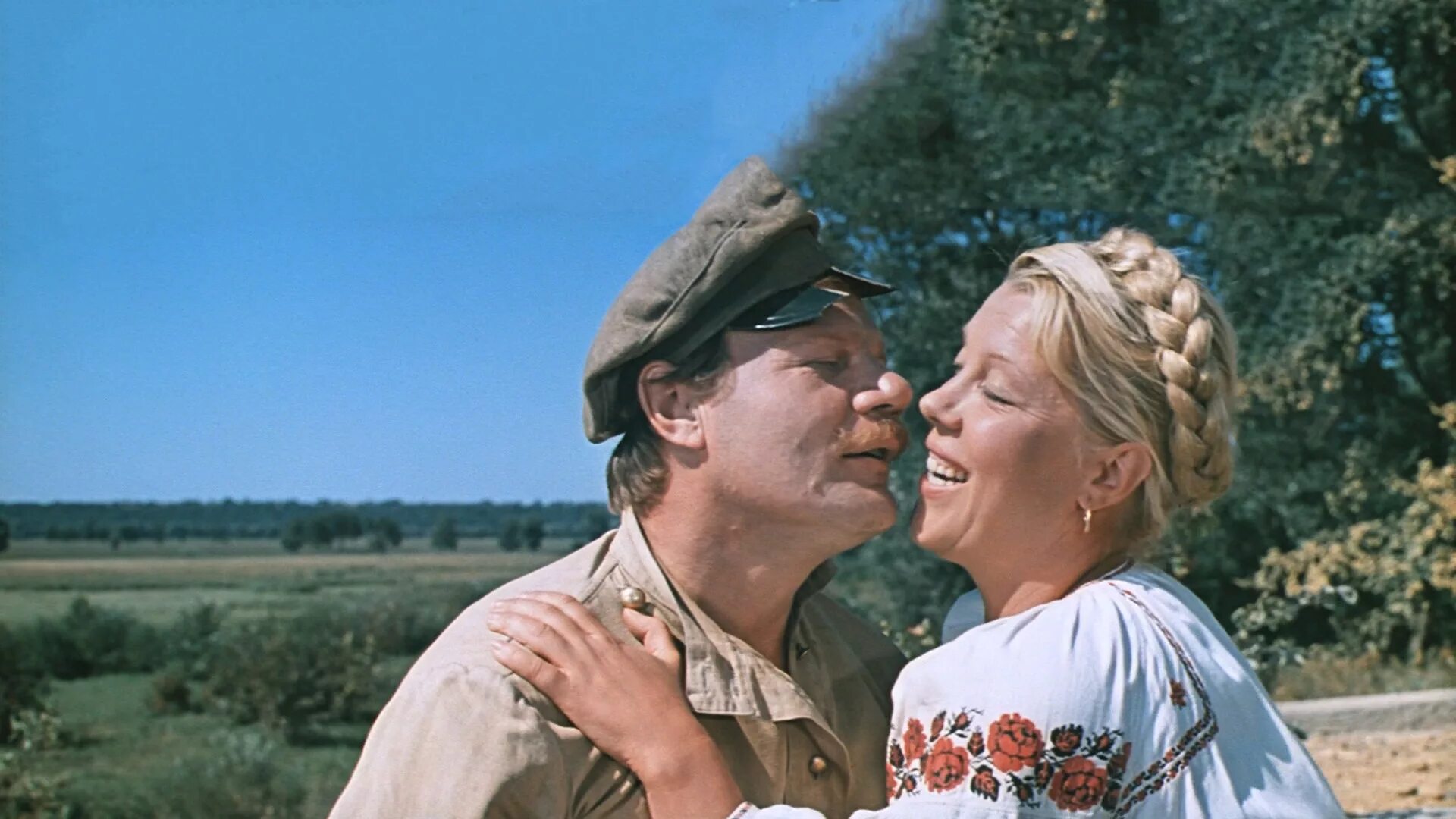 свадьба в малиновке актриса