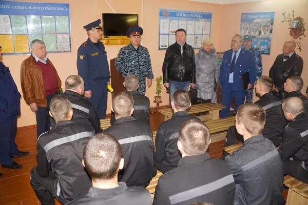 Фку лиу 10 гуфсин. Фку ик 31 красноярск. ик-31 поселок индустриальный красноярск. гуфсин по красноярскому краю ик-31. тюрьма 31 в красноярске.
