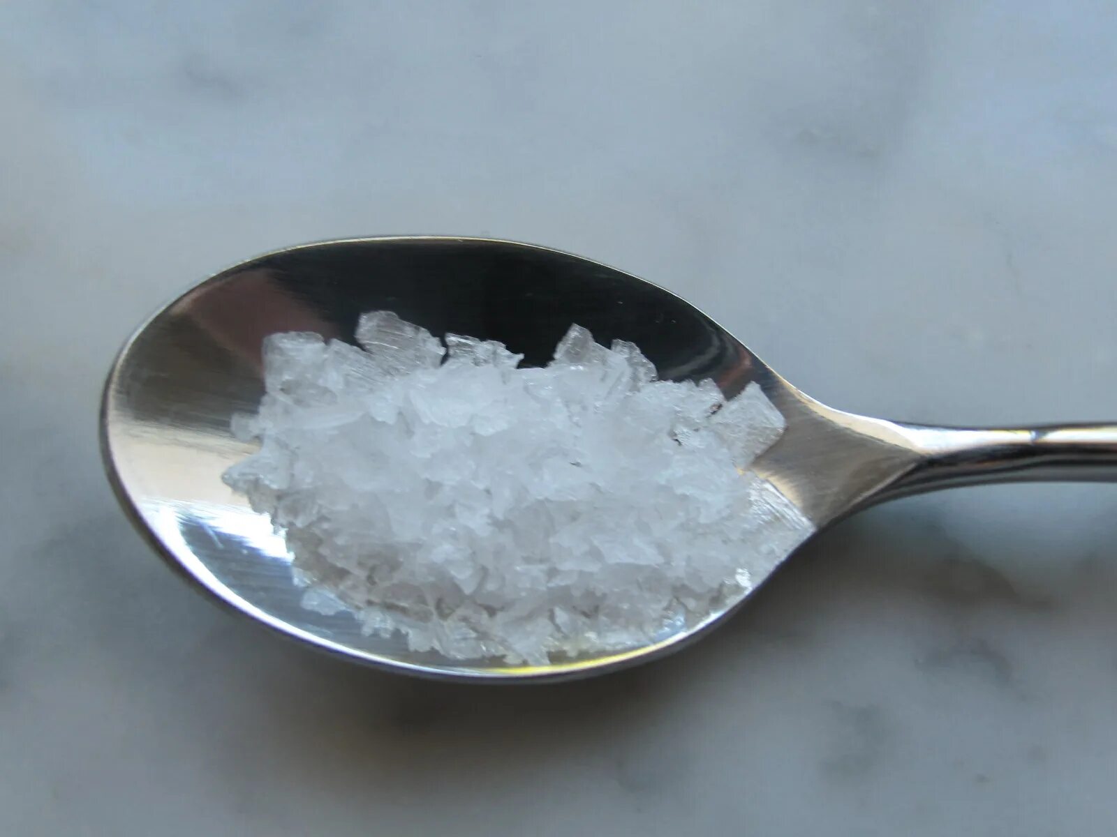 5 ч л сахар. Ложка соли. Чайная ложка соли. Столовая ложка соли. Соль поваренная – 1 ч. л.