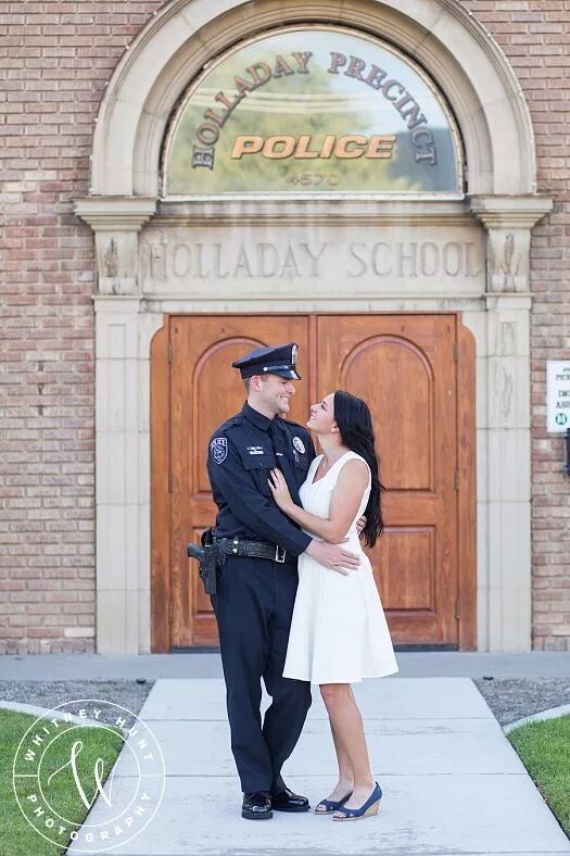 Полицейская любовь. Свадьба полиция. Свадьба милиционера. Муж и жена полицейские.