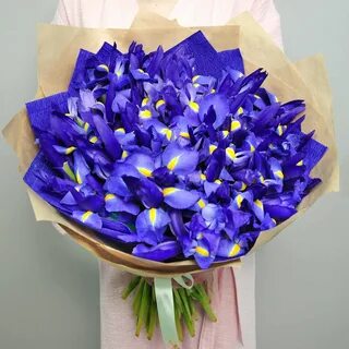 Букет из 9 ирисов