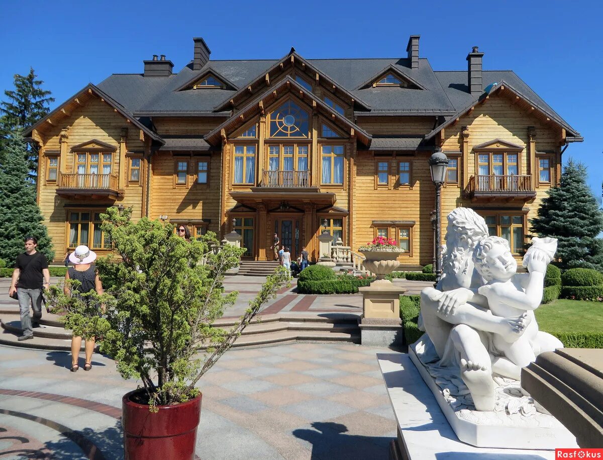 межигорье резиденция януковича. резиденция боровка. сайт резиденция. резиденции бенилюкс москва. межигорье резиденция януковича.