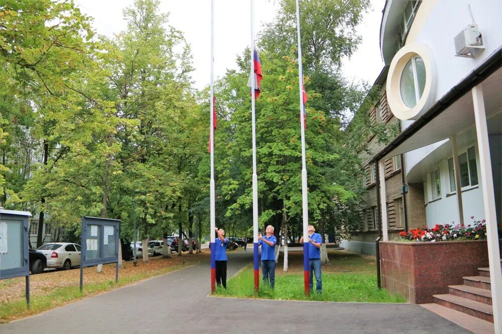 Краснознаменск Московская область. Администрация Краснознаменска. Краснознаменск военные здания. Здание администрации Московской области.