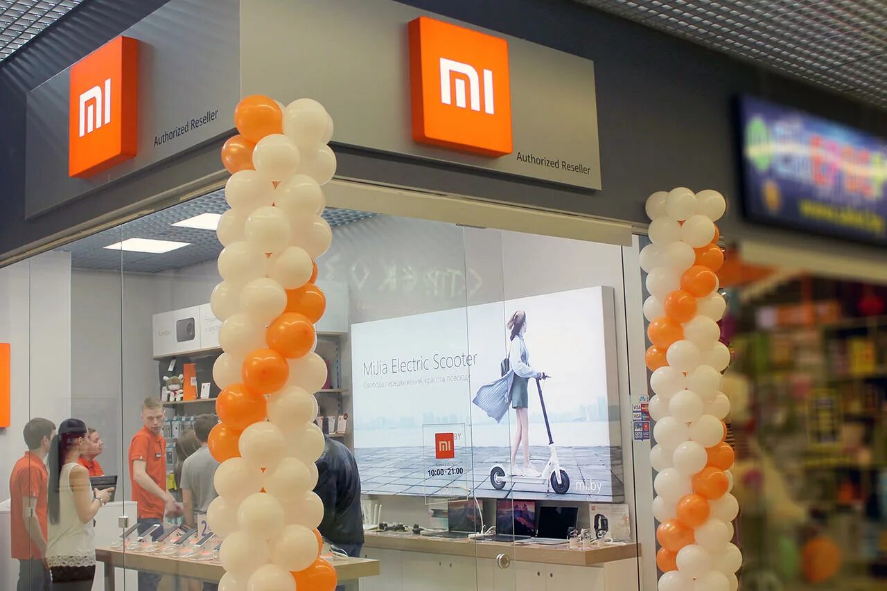 Магазин xiaomi екатеринбург. Магазин xiaomi в екатеринбурге. Бутики в гринвиче екатеринбург. Магазин ксиоми в москве. Магазин сяоми в краснодаре.