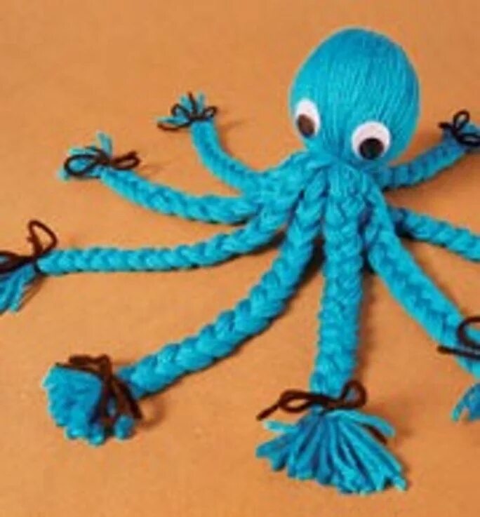 Поделка осьминожка из ниток. Осьминог из бумаги. Осьминог из ниток своими. Осьминог из ниток. Осьминог папье маше.