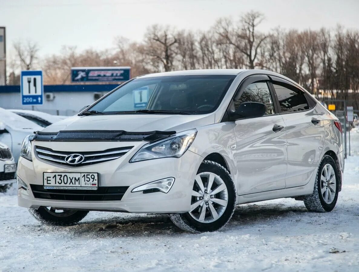 Hyundai solaris 2014. Hyundai solaris 2014. солярис 2014 характеристики. Solaris 2014 хэтчбек. хендай solaris 2014.