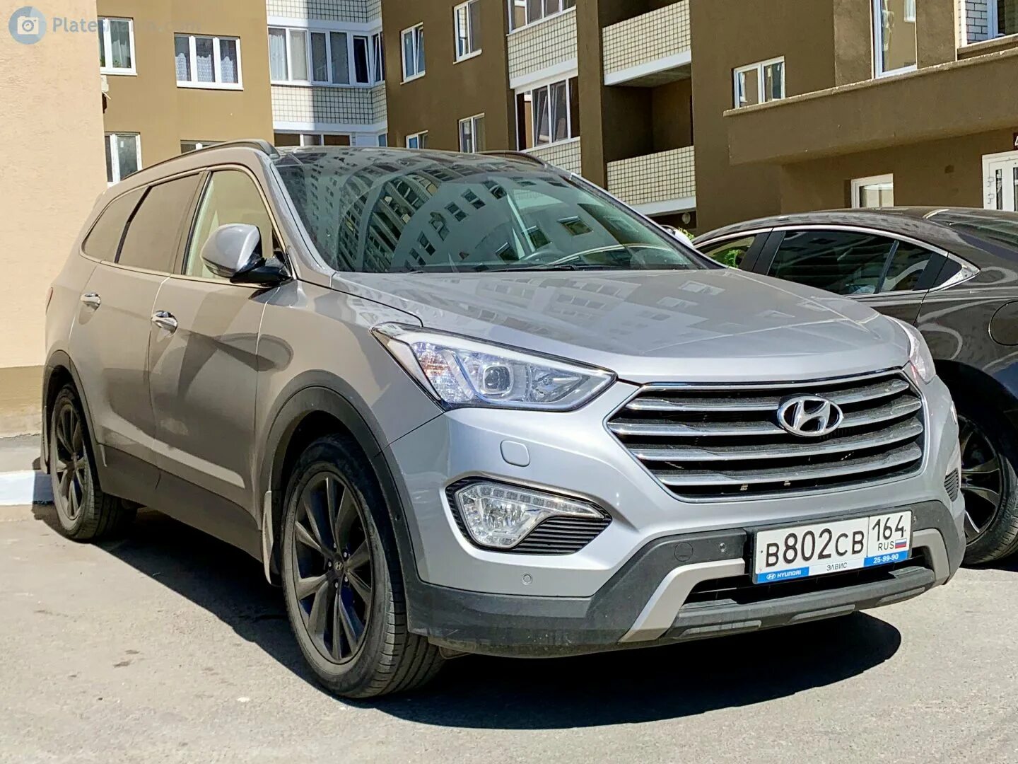 Купить гранд санта. Hyundai Grand Santa Fe. Hyundai Grand Santa Fe 2017 серый. Грант Хендай Гранд Санта Фе. Хендай Гранд Санта Фе серый.