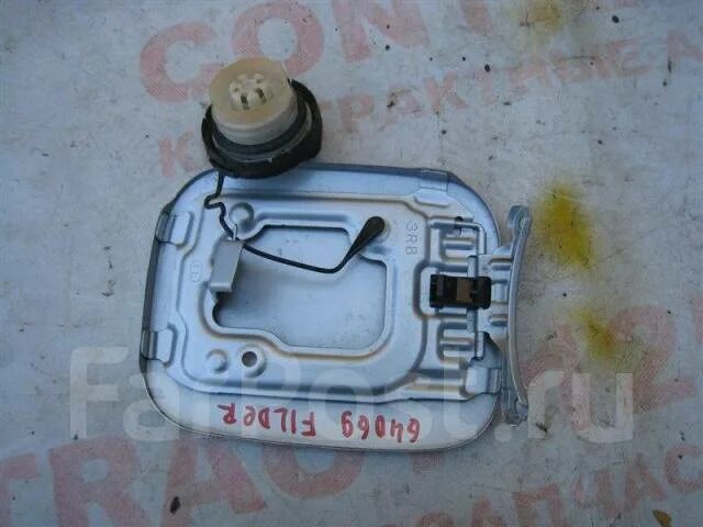 Как снять бензобак с тойота королла версо Лючок бензобака Toyota Corolla Fielder 2008 NZE141 1NZ купить во Владивостоке по