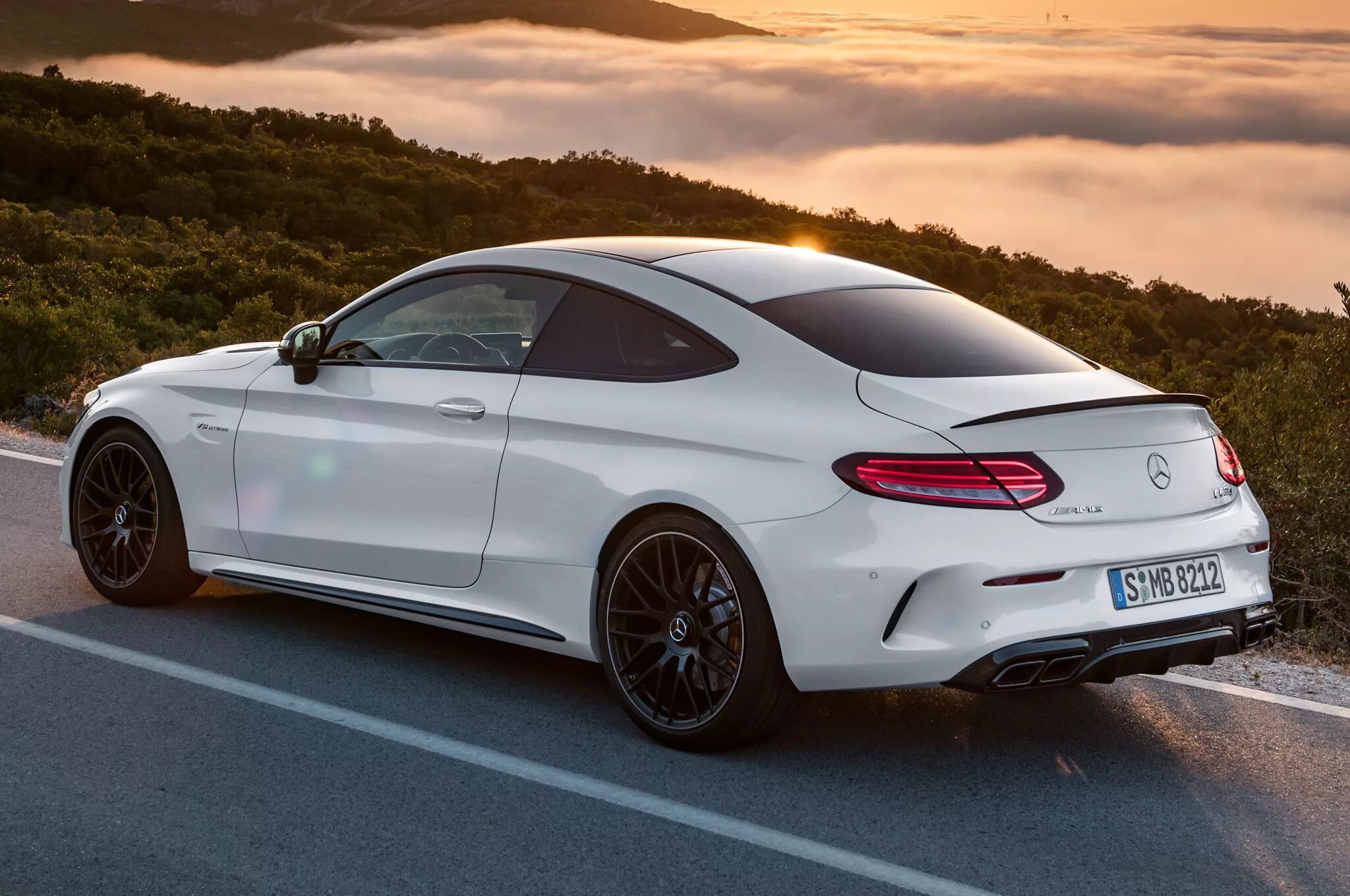 S купе. Мерседес с63 амг купе. mercedes 63 amg coupe. мерседес бенц amg c63 coupe. мерседес амг c 63 s купе.