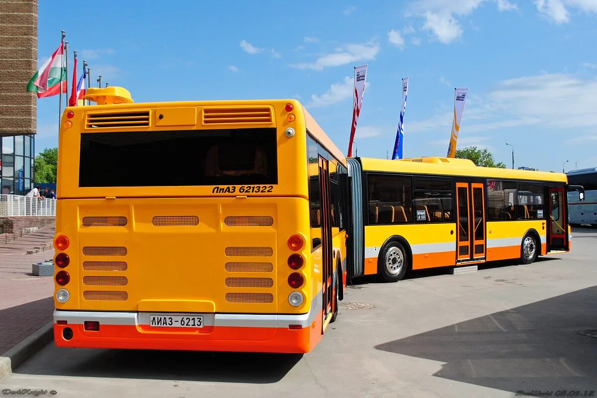 Оранжевый автобус пермь экскурсии. ЛИАЗ 6213.22. ЛИАЗ 6213 оранжевый. ЛИАЗ 529222. ЛИАЗ 621322.