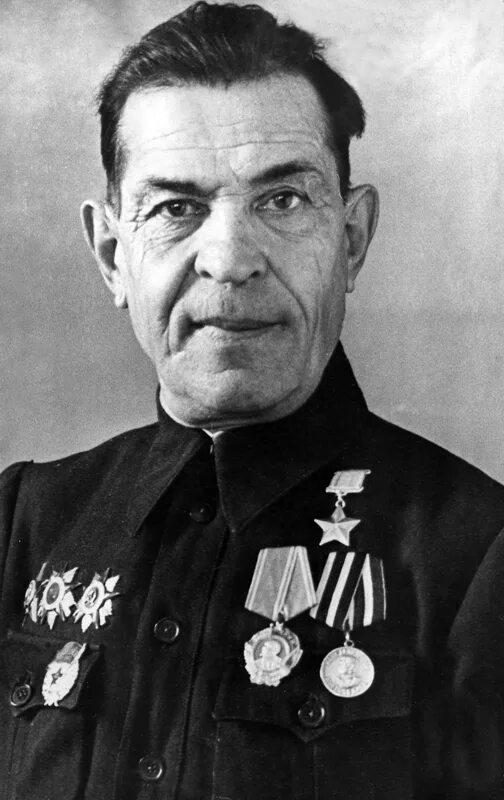 Иосиф герой союза. Иосиф васильевич халманов. халманов иосиф васильевич (1906-1972).. халманов иосиф васильевич герой советского союза. иосиф васильевич канюков.