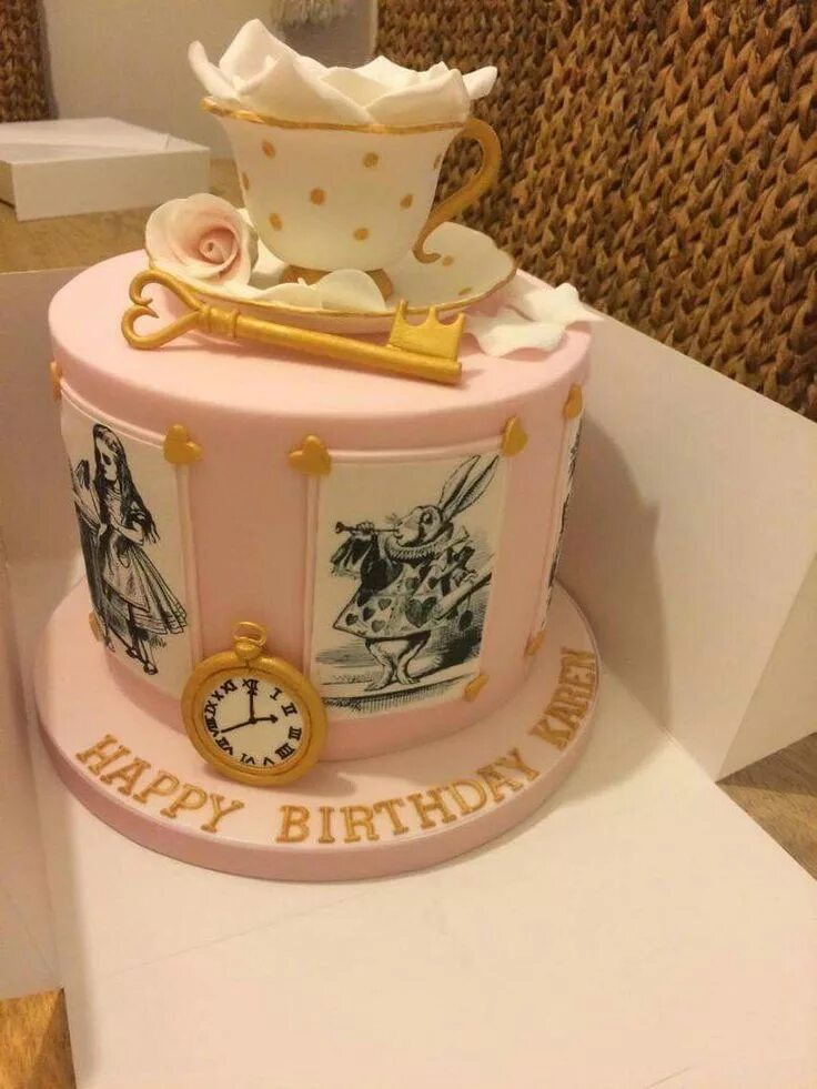 Торт алиса в стране фото Image result for vintage alice in wonderland Alice in wonderland cakes, Disney c